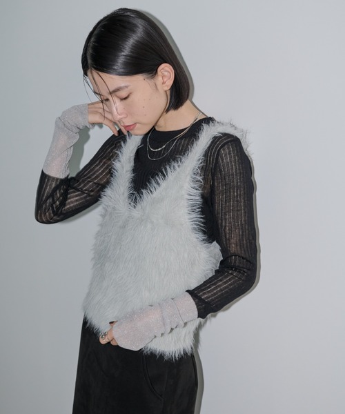 Shelly island（シェリーアイランド）の「袖ラメ配色シアーニット（ニット/セーター・レディース・ブラック/ブラウン/グレー/その他・FREE）」の11枚目の写真