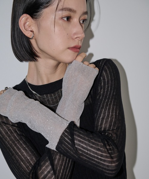 Shelly island（シェリーアイランド）の「袖ラメ配色シアーニット（ニット/セーター・レディース・ブラック/ブラウン/グレー/その他・FREE）」の8枚目の写真