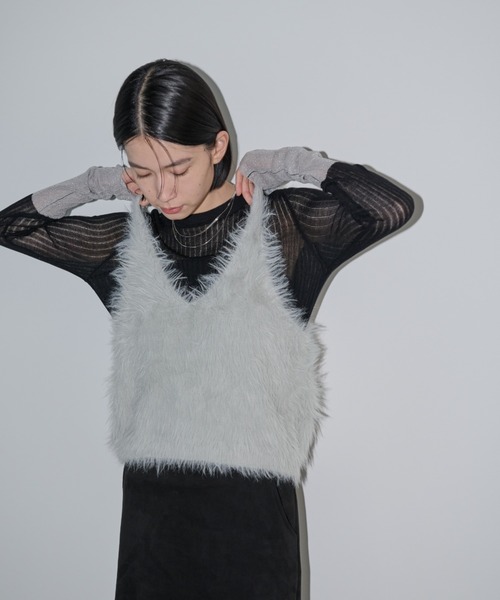 Shelly island（シェリーアイランド）の「袖ラメ配色シアーニット（ニット/セーター・レディース・ブラック/ブラウン/グレー/その他・FREE）」の12枚目の写真