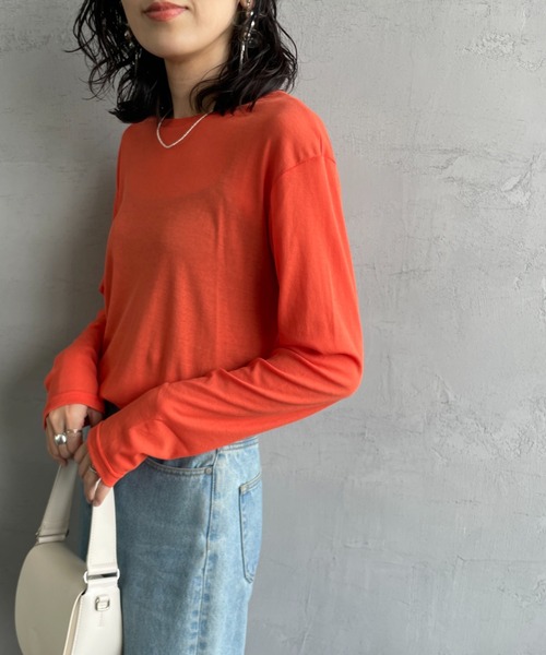 JEANS FACTORY Clothes（ジーンズファクトリークローズ）の「[Jeans Factory Clothes/ジーンズファクトリークローズ] クルーネック ロングスリーブシアーカットソー（Tシャツ/カットソー・レディース・ブラック/オフホワイト/サックスブルー/イエロー/オレンジ・F）」の5枚目の写真