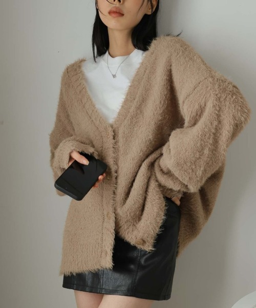Girly Doll(ガーリードール)の「フェザーニットオーバーカーディガン(カーディガン/ボレロ・レディース・モカ/ブラック/アイボリー・F)」の3枚目の写真