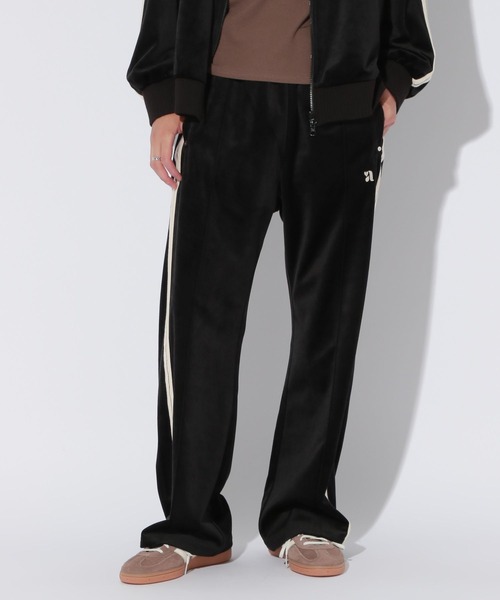 Anui（アニュイ）の「【UNISEX/2サイズ展開】マットベロアトラックパンツ（スウェットパンツ・レディース・ブラック/モカ・SMALL/MEDIUM）」の12枚目の写真