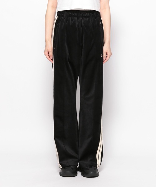 Anui（アニュイ）の「【UNISEX/2サイズ展開】マットベロアトラックパンツ（スウェットパンツ・レディース・ブラック/モカ・SMALL/MEDIUM）」の22枚目の写真