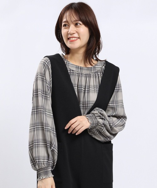 GLOBAL WORK Smile Seed Store（グローバルワーク スマイルシードストア）の「袖ボリュームブラウス長袖/116013（シャツ/ブラウス・レディース・チャコール/杢グレー/モカ/ライトグレー/ブラック・SMALL/LARGE/X-LARGE/MEDIUM）」の17枚目の写真