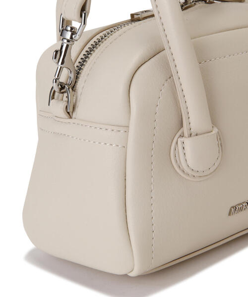 NATURAL BEAUTY BASIC（ナチュラルビューティーベーシック）の「◇ 【Oggi掲載】【美人百花掲載】タイニーシュリンクソフトボストンバック（ボストンバッグ・レディース・ブラック/ガンメタ/オフホワイト・ﾌﾘ-）」の10枚目の写真