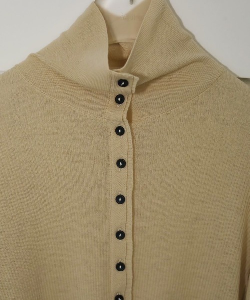 anuke（アンヌーク）の「anuke　Wool Knit Shirts ウールニットシャツ/62420531（ニット/セーター・レディース・クリーム/ブラック・ONE SIZE）」の14枚目の写真