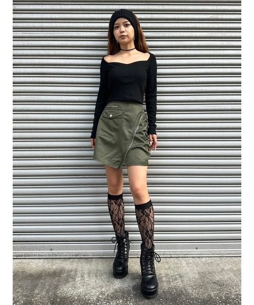 EGOIST（エゴイスト）の「MA-1風ミニスカート（スカート・レディース・ブラック/カーキ・S/M）」の17枚目の写真