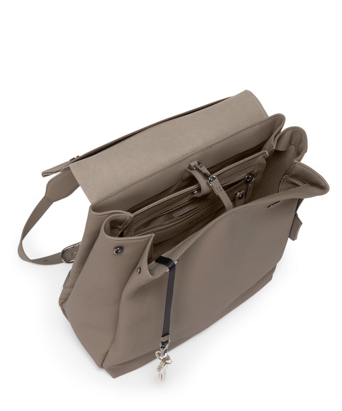 TUMI（トゥミ）の「GEORGICA 「キンベル」バックパック（A4/PC14インチまで対応）（バックパック/リュック・レディース・ブラック/グレー系その他・FREE）」の6枚目の写真