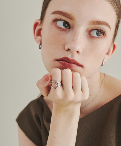 ciite' surgical stainless（シーテサージカルステンレス）の「【 金属アレルギー対応 】 ビッグクロスリング サージカルステンレス（リング・レディース・ゴールド/シルバー/ピンクゴールド・13号/15号/4号/11号/7号/9号）」の6枚目の写真