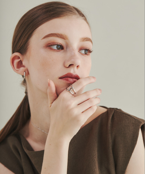 ciite' surgical stainless（シーテサージカルステンレス）の「【 金属アレルギー対応 】 ビッグクロスリング サージカルステンレス（リング・レディース・ゴールド/シルバー/ピンクゴールド・13号/15号/4号/11号/7号/9号）」の17枚目の写真