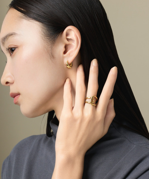 ciite' surgical stainless（シーテサージカルステンレス）の「【 金属アレルギー対応 】 ビッグクロスリング サージカルステンレス（リング・レディース・ゴールド/シルバー/ピンクゴールド・13号/15号/4号/11号/7号/9号）」の19枚目の写真