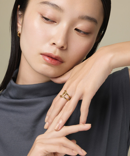 ciite' surgical stainless（シーテサージカルステンレス）の「【 金属アレルギー対応 】 ビッグクロスリング サージカルステンレス（リング・レディース・ゴールド/シルバー/ピンクゴールド・13号/15号/4号/11号/7号/9号）」の20枚目の写真