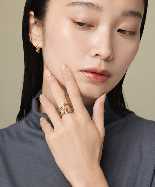 ciite' surgical stainless（シーテサージカルステンレス）の「【 金属アレルギー対応 】 ビッグクロスリング サージカルステンレス（リング・レディース・ゴールド/シルバー/ピンクゴールド・13号/15号/4号/11号/7号/9号）」の11枚目の写真