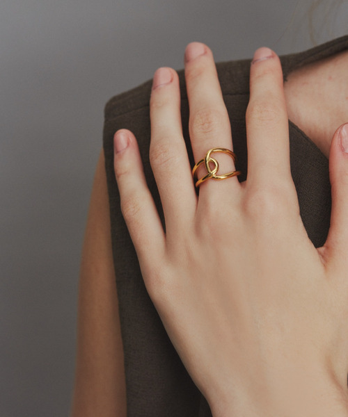 ciite' surgical stainless（シーテサージカルステンレス）の「【 金属アレルギー対応 】 ビッグクロスリング サージカルステンレス（リング・レディース・ゴールド/シルバー/ピンクゴールド・13号/15号/4号/11号/7号/9号）」の16枚目の写真