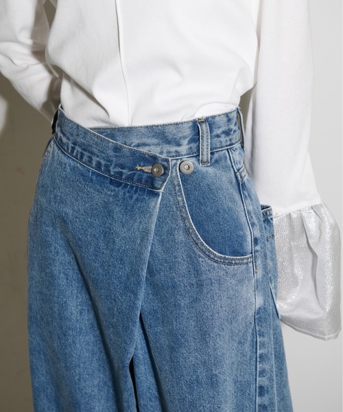 THE YOn（ザヨン）の「デニムパンツ（デニムパンツ・レディース・ライトブルー・M）」の4枚目の写真