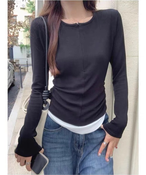 Coo+i(クーイ)の「レイヤード風ジップ長袖カットソー(Tシャツ/カットソー・レディース・ブラウン/ブラック/チャコールグレー・FREE)」の18枚目の写真