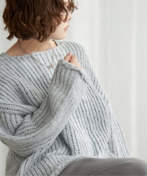 notch.（ノッチ）の「ボートネック裾クルンプルオーバー（ニット/セーター・レディース・ベージュ/グレー・M）」の3枚目の写真