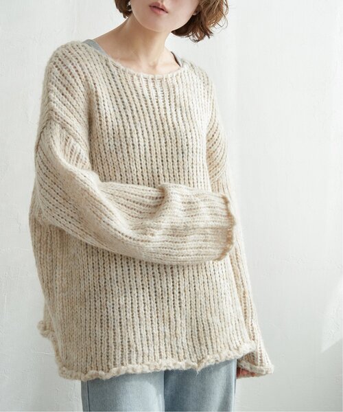 notch.（ノッチ）の「ボートネック裾クルンプルオーバー（ニット/セーター・レディース・ベージュ/グレー・M）」の10枚目の写真