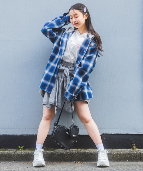 repipi armario（レピピ アルマリオ）の「ナミナミ2Pパッチンピン（ヘアピン・キッズ・ブラック/パープル/ホワイト/ライトブルー・FREE）」の11枚目の写真