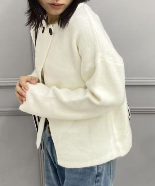 mebole(メボレ)の「2つボタン ラウンドネックニットカーディガン(カーディガン/ボレロ・レディース・ブラック/グレー/レッド/ホワイト・FREE)」の6枚目の写真