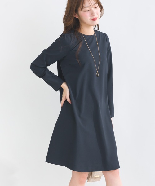 PICCIN PERLA(ピッチンペルラ)の「バックプリーツワンピース(ワンピース・レディース・ブラック/ネイビー・M)」の12枚目の写真