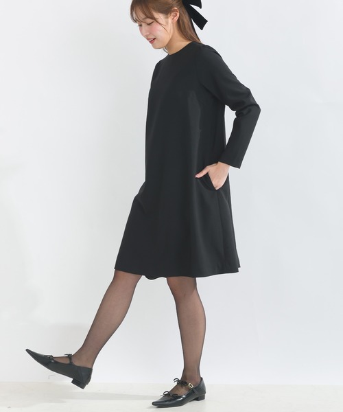 PICCIN PERLA(ピッチンペルラ)の「バックプリーツワンピース(ワンピース・レディース・ブラック/ネイビー・M)」の9枚目の写真