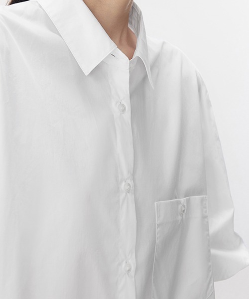 JNBY（ジェーエヌビーワイ）の「Airy Ballon-sleeve Shirt / エアリーバルーンスリーブシャツ（シャツ/ブラウス・レディース・ブラック/ホワイト・38/40/36）」の5枚目の写真