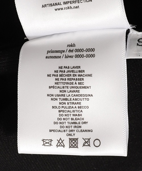 rokh（ロク）の「Rokh / ロク：CHAIN HALTER NECK KNIT TOP WITH SLEEVE：R24SF302[ANN]（Tシャツ/カットソー・レディース・ブラック・S）」の6枚目の写真