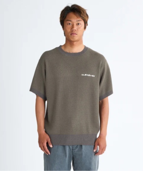 Quiksilver(クイックシルバー)の「DISCONNECT MALL ST /クイックシルバーロゴワンポイント半袖Tシャツ(Tシャツ/カットソー・メンズ・ブラック/ホワイト/ブラウン・X-LARGE/MEDIUM/LARGE/SMALL)」の3枚目の写真