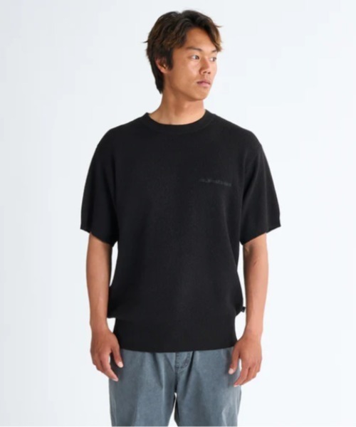 Quiksilver(クイックシルバー)の「DISCONNECT MALL ST /クイックシルバーロゴワンポイント半袖Tシャツ(Tシャツ/カットソー・メンズ・ブラック/ホワイト/ブラウン・X-LARGE/MEDIUM/LARGE/SMALL)」の1枚目の写真