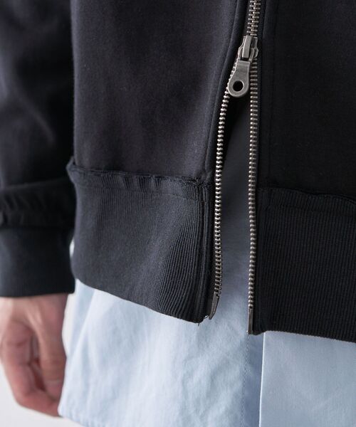 CRAFT STANDARD BOUTIQUE(クラフトスタンダードブティック)の「【ユニセックス】ダブルフェイスカットオフZIPパーカー(カーディガン/ボレロ・レディース・ベージュ/グレー/ブラック・L/M/S)」の6枚目の写真