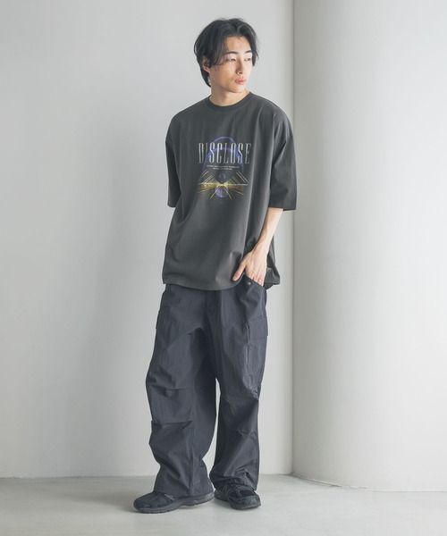 LOWRYS FARM(ローリーズファーム)の「USEDライクプリントTシャツ 324955(Tシャツ/カットソー・メンズ・ブラック系その他/グレー/ブラック/チャコールグレー・MEDIUM/LARGE)」の9枚目の写真