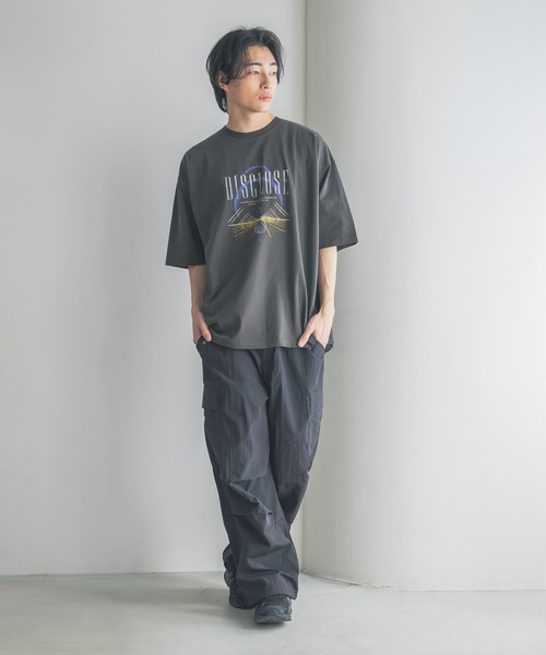 LOWRYS FARM(ローリーズファーム)の「USEDライクプリントTシャツ 324955(Tシャツ/カットソー・メンズ・ブラック系その他/グレー/ブラック/チャコールグレー・MEDIUM/LARGE)」の10枚目の写真