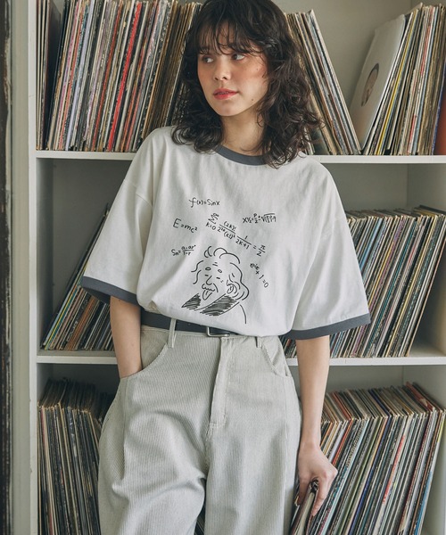 MONO-MART LADY'S(モノマートレディース)の「手書き風 偉人イラスト 半袖 リンガーTシャツ(Tシャツ/カットソー・レディース・チャコールグレー/スミクロ/ネイビー/ブラック系・FREE)」の7枚目の写真