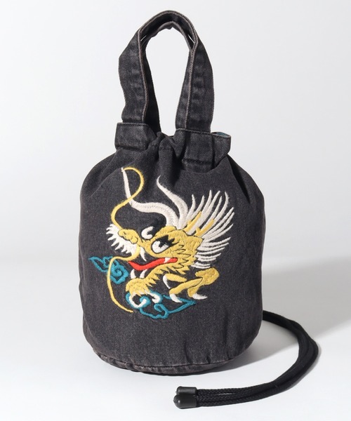 HOUSTON(ヒューストン)の「【HOUSTON/ヒューストン】EMB DENIM EFFECT BAG (DRAGON) (TIGER) /刺繍デニムエフェクトバッグ(龍) (虎)(ショルダーバッグ・メンズ・ブラック系3/ブラック系1/ブルー系2/ブラック系2/ブルー系1/ブルー系/ブラック系/ブルー系3・FREE)」の1枚目の写真
