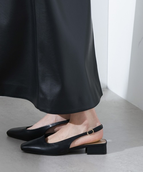 NANO universe(ナノユニバース)の「スリングバックスクエアトゥパンプス(パンプス・レディース・ブラック/シルバー・36/37/38)」の2枚目の写真