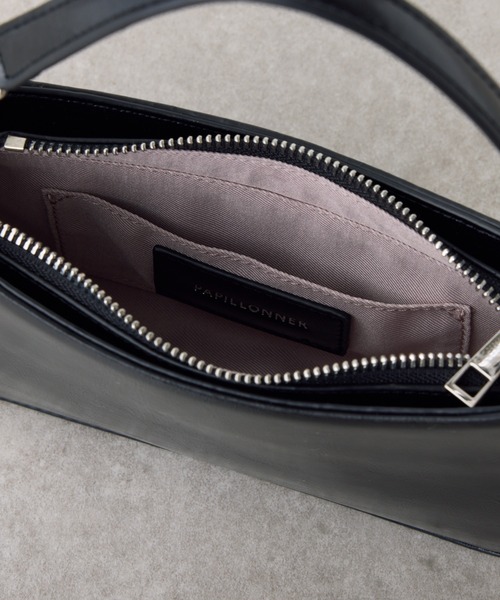 PAPILLONNER（パピヨネ）の「3WAYチェーンバッグ（ショルダーバッグ・レディース・ブラック/オフホワイト・FREE）」の19枚目の写真