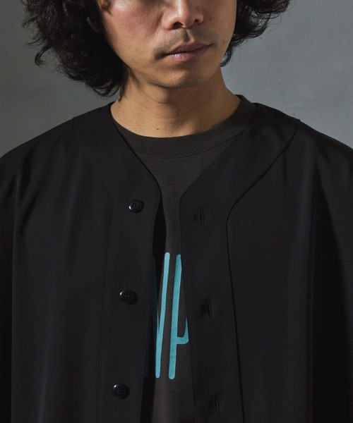 JOURNAL STANDARD relume(ジャーナルスタンダード レリューム)の「【ZOZO限定】ジェシーツイル ベースボールシャツ(シャツ/ブラウス・メンズ・ベージュ/ダークカーキ/ライトグレー/ブラック・XS/S/M/L/XL)」の11枚目の写真