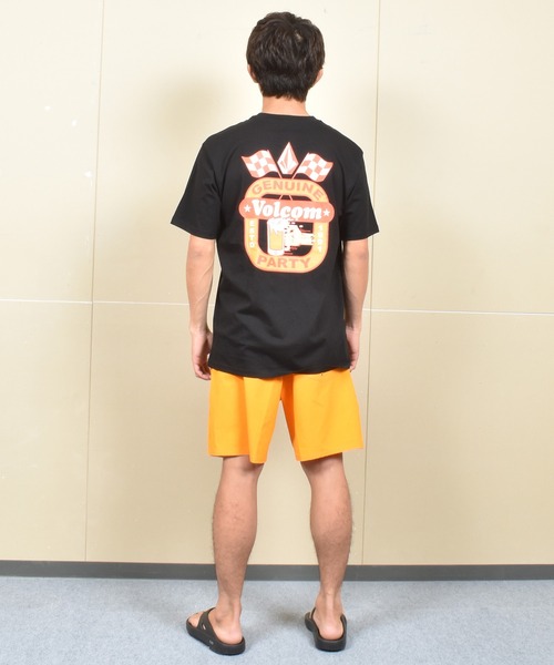 VOLCOM（ボルコム）の「VOLCOM/ボルコム 半袖 Tシャツ バックプリント A3502548（Tシャツ/カットソー・メンズ・ブラック・XL/L/M）」の5枚目の写真