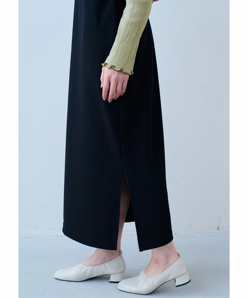 IEDIT（イディット）の「ＩＥＤＩＴ　品よく着られるきれいめカットソーノースリーブワンピース〈ブラック〉（ワンピース・レディース・ブラック・M/L/LL/3L/S/4L/MP）」の9枚目の写真