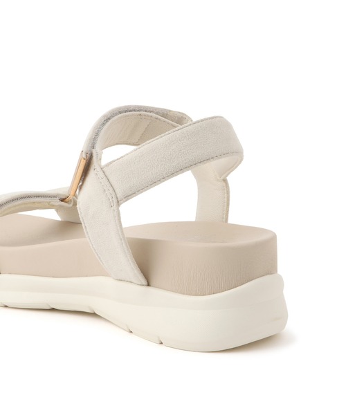 ROPE' PICNIC(ロペピクニック)の「ワニカンベルクロスニーカーサンダル(サンダル・レディース・ネイビー/ブラック/ベージュ/キナリ/ベージュ系その他・S/L/M)」の22枚目の写真