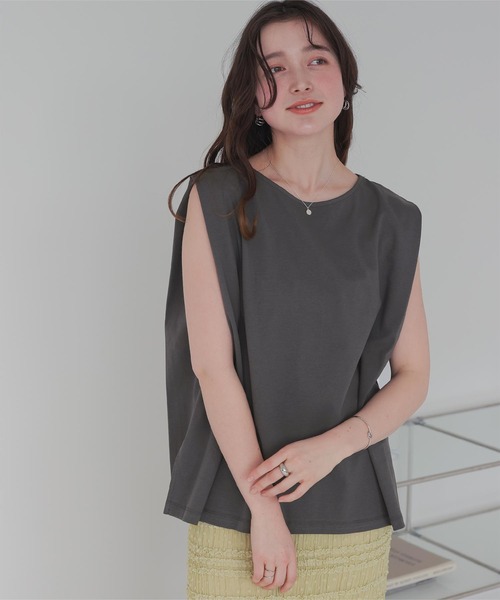 titivate(ティティベイト)の「汗染み防止フレンチスリーブTシャツ(Tシャツ/カットソー・レディース・グレー/ローズ/ブラック/チャコール/ホワイト系その他/ブラウン/ホワイト・S/M/L)」の5枚目の写真