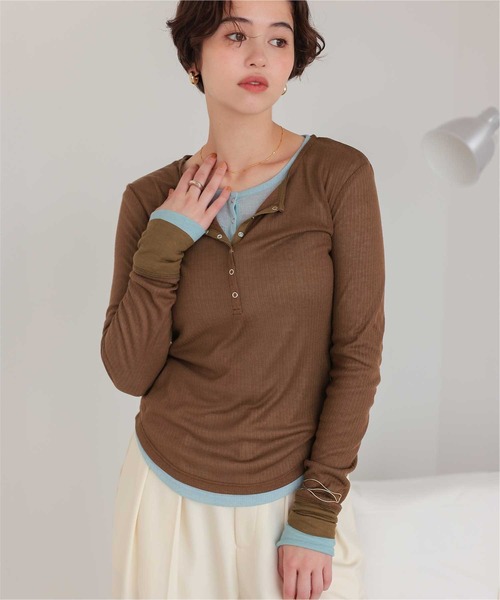 titivate(ティティベイト)の「シアーテレコヘンリーネックトップス(Tシャツ/カットソー・レディース・ピンク/ブラック/アイボリー/杢グレー/ブラウン/ライトブルー/イエロー/ネイビー・M)」の5枚目の写真