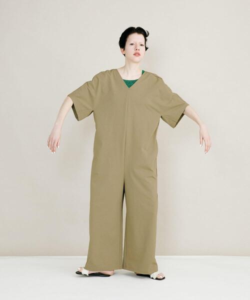 LAATO（ラート）の「fast dry fes all in one（サロペット/オーバーオール・レディース・ブラック/キャメル/ダークグレー・FREE）」の3枚目の写真