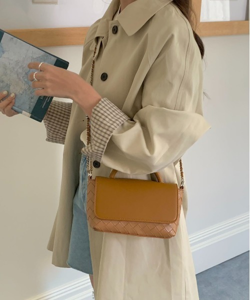 FINEnough(ファインナフ)の「チェーンショルダー2WAYショルダーバッグ(ショルダーバッグ・レディース・キャメル/ブルー/ピンク/ホワイト/ブラック・FREE)」の9枚目の写真