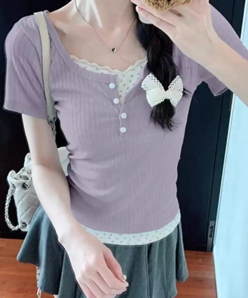 Mejoul(メジュール)の「ヘンリーネック花柄フェイクレイヤードリブT(Tシャツ/カットソー・レディース・ピンク/ブルー/パープル/アイボリー・M/S)」の4枚目の写真