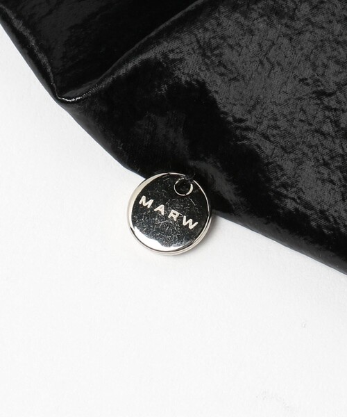 MARW UNITED ARROWS(マルゥ ユナイテッドアローズ)の「<MARW UNITED ARROWS>シャイニー シュシュ(その他ヘアアクセサリー・レディース・ブラック・FREE)」の4枚目の写真
