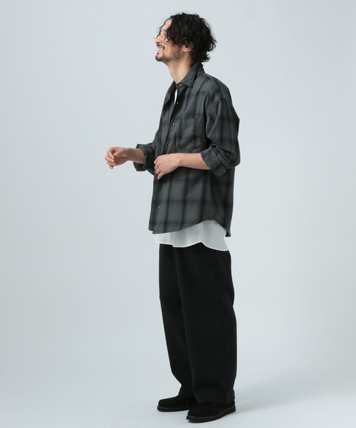 BAYFLOW（ベイフロー）の「[シルエット調整可]ワンポイントイージースウェットパンツ（その他パンツ・メンズ・ブラック/グレー・MEDIUM/LARGE）」の8枚目の写真