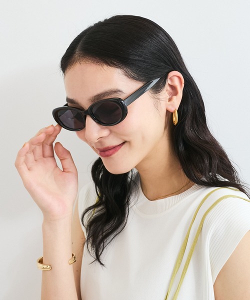 VIS（ビス）の「オーバルファッショングラス（サングラス・レディース・ブラック/ダークブラウン・FREE）」の2枚目の写真