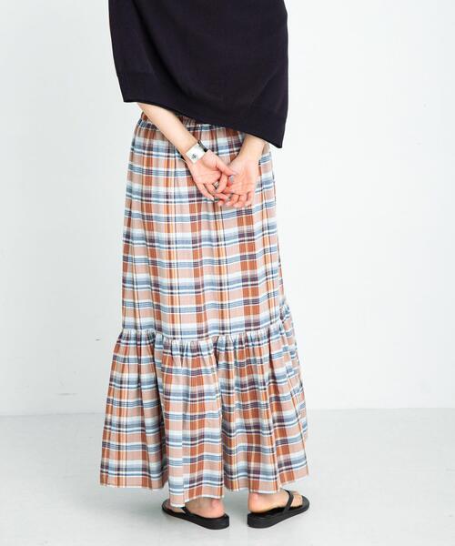 URBAN RESEARCH Sonny Label(アーバンリサーチサニーレーベル)の「リネン混マドラスチェックスカート(スカート・レディース・グレー系その他/オレンジ系その他/ブルー系その他・FREE)」の4枚目の写真
